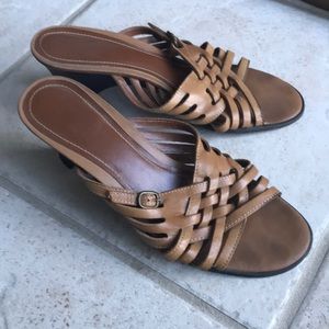 Leather heeled sandals